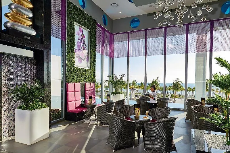 Riu Palace Costa Mujeres Cancún 5*,